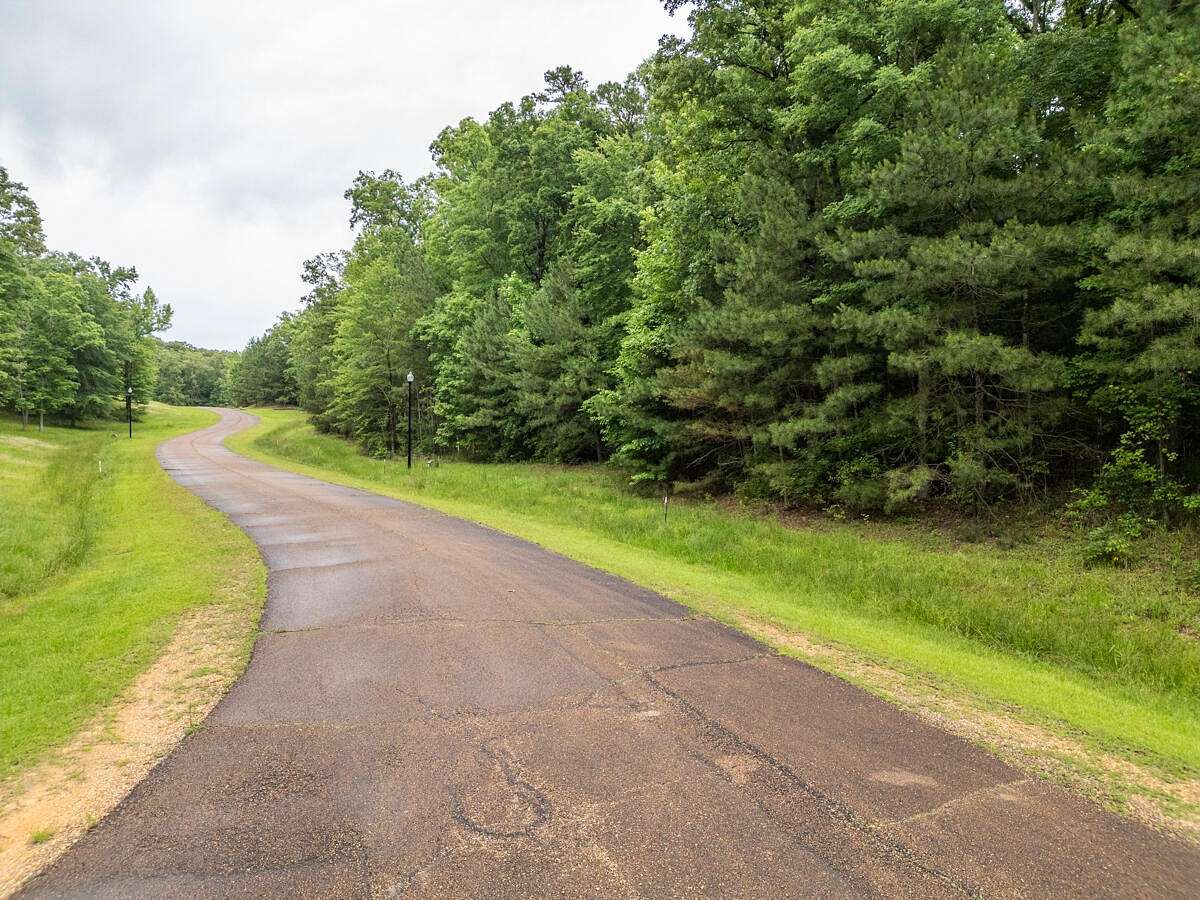 4.11 Acres of Land for Sale in Columbus, Mississippi