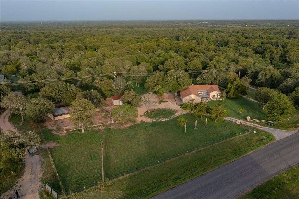 4 Acres of Residential Land with Home for Sale in Dale, Texas