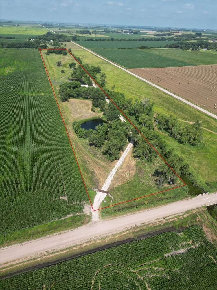 16.43 Acres of Recreational Land for Sale in Fremont, Nebraska