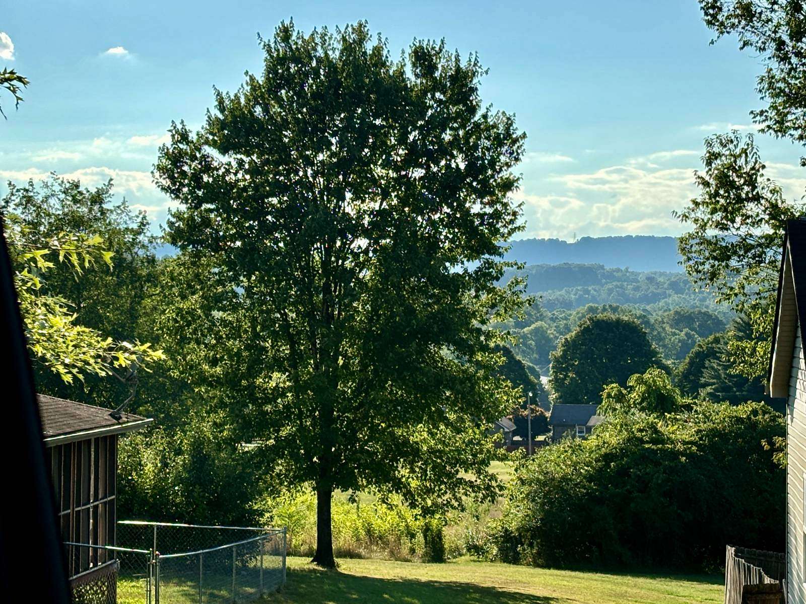 0.8 Acres of Residential Land for Sale in Rockwood, Tennessee