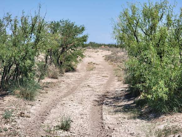 0.85 Acres of Residential Land for Sale in Cochise, Arizona