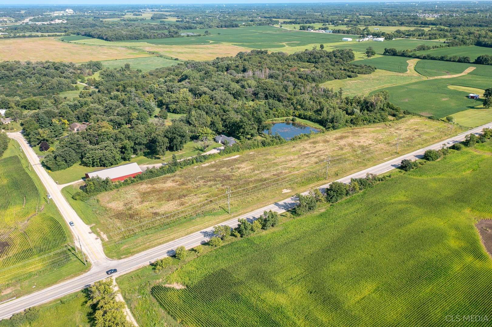 15 Acres of Mixed-Use Land for Sale in Woodstock, Illinois