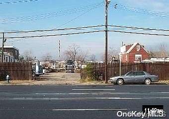 0.46 Acres of Commercial Land for Lease in Hempstead, New York