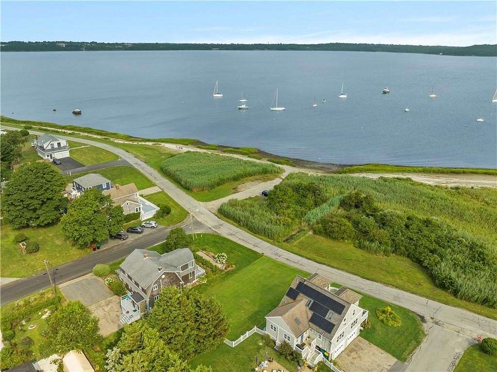 0.08 Acres of Residential Land for Sale in Portsmouth, Rhode Island