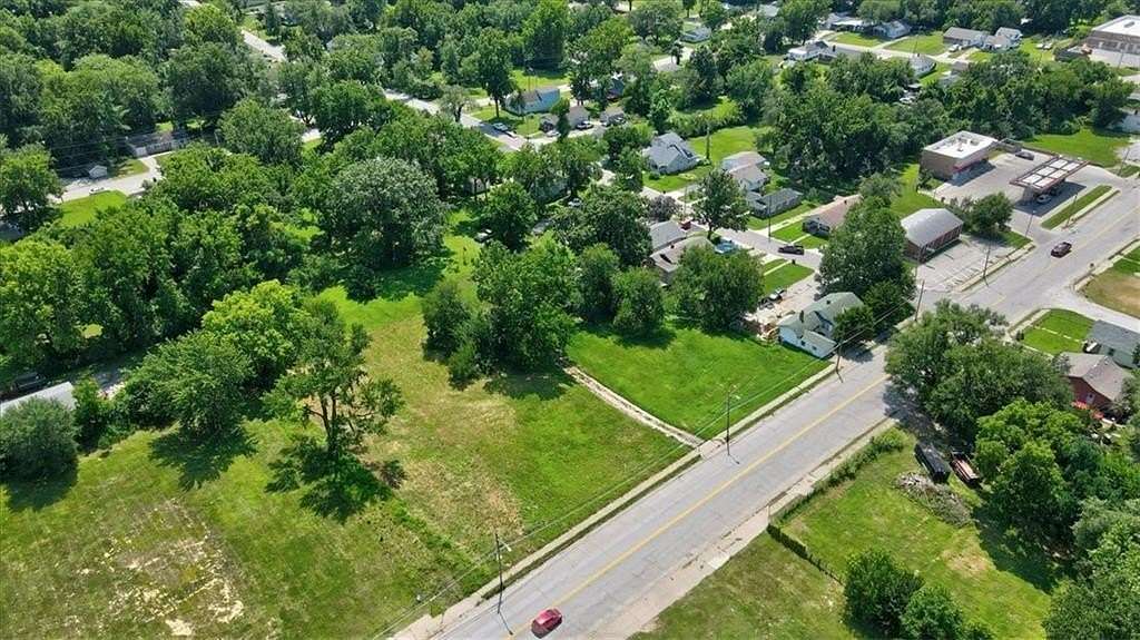 0.67 Acres of Mixed-Use Land for Sale in Kansas City, Kansas