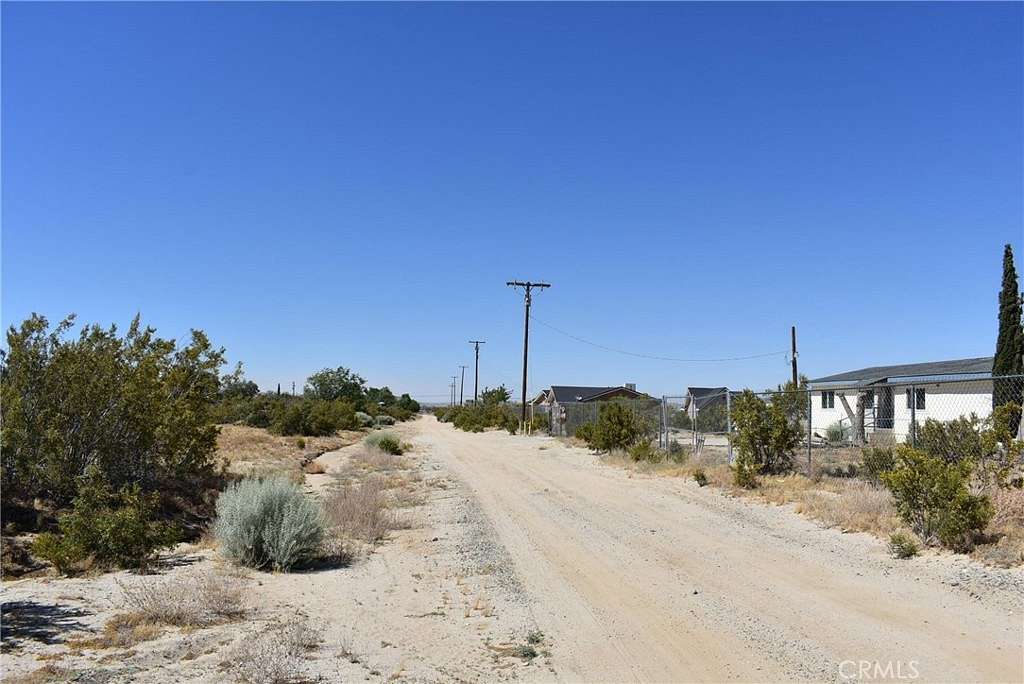 2.485 Acres of Land for Sale in Palmdale, California