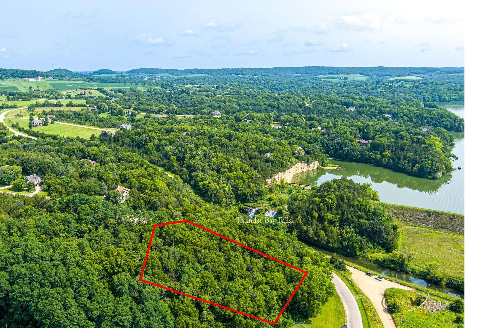 1.39 Acres of Residential Land for Sale in Galena, Illinois