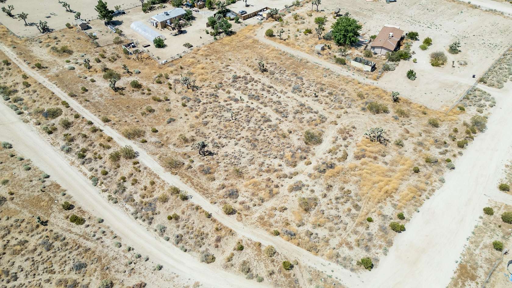 Residential Land for Sale in Piñon Hills, California