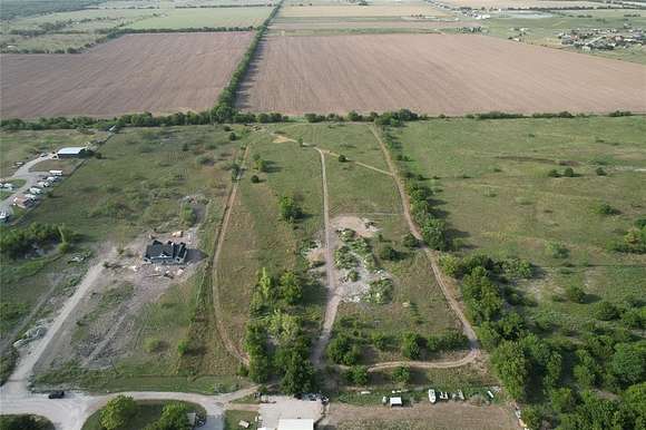 10.547 Acres of Land for Sale in Caddo Mills, Texas