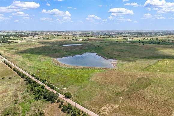 214.851 Acres of Mixed-Use Land for Sale in Godley, Texas