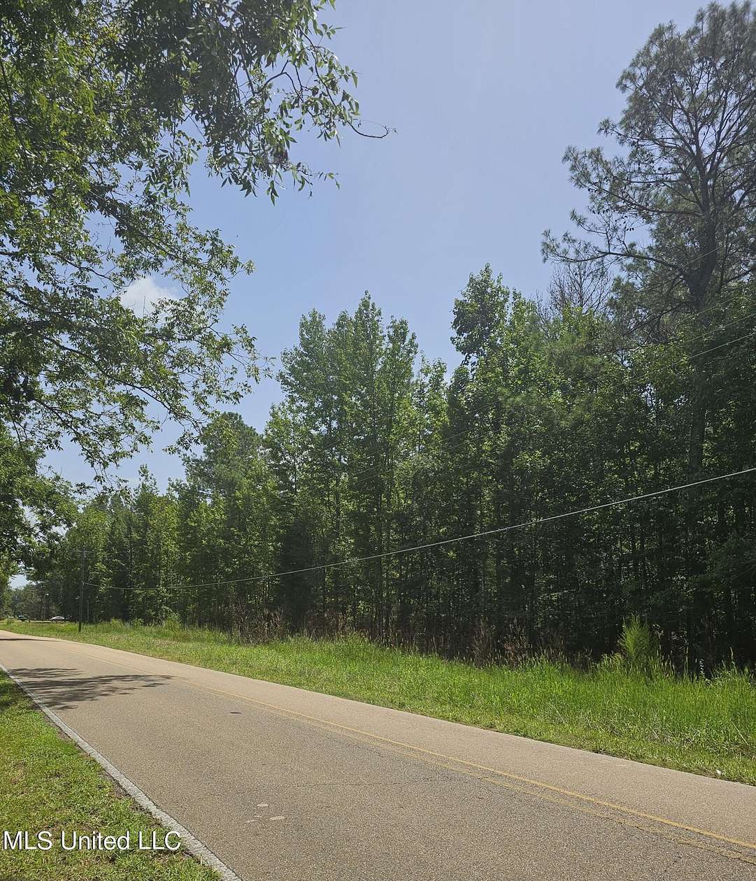 3.07 Acres of Residential Land for Sale in Brandon, Mississippi