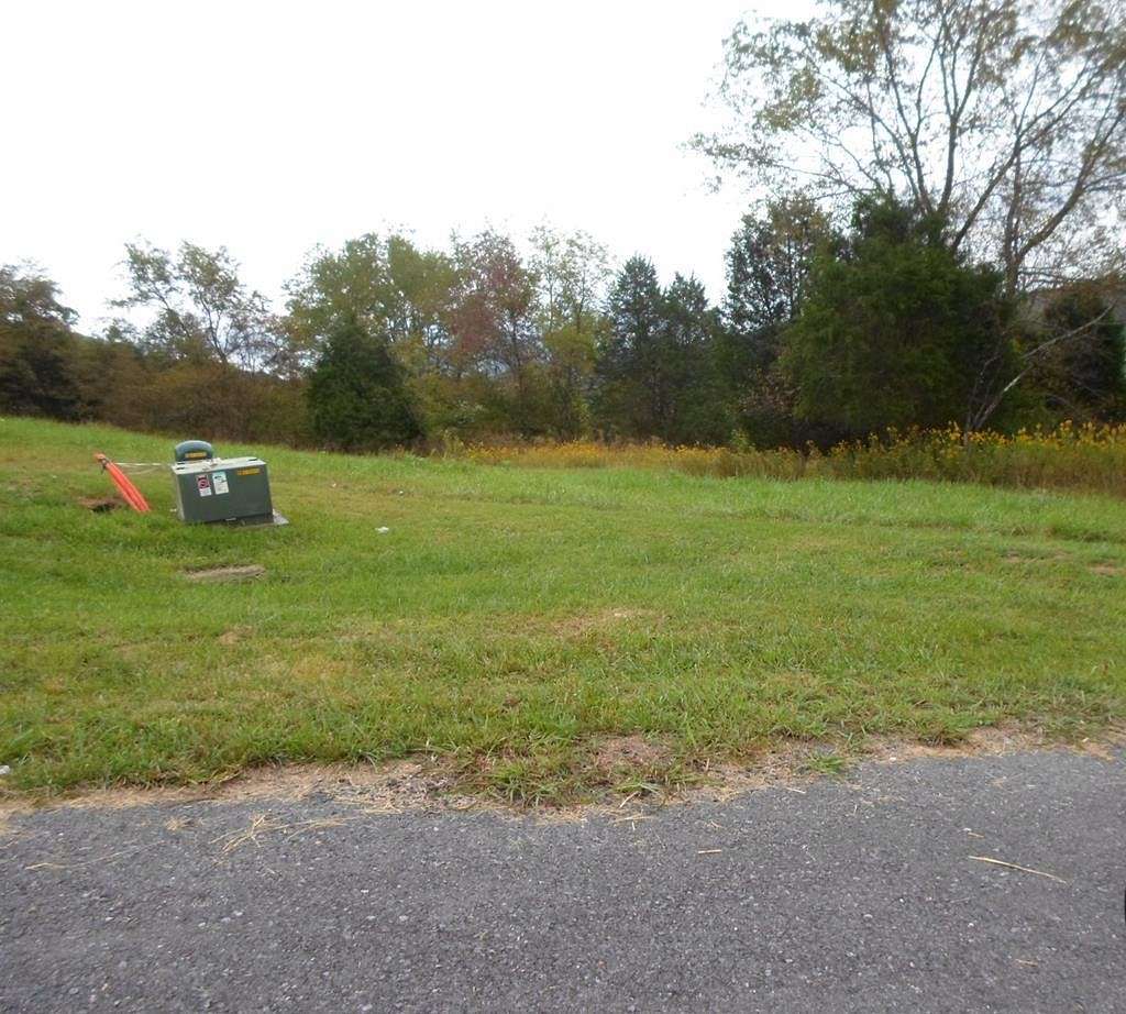 0.37 Acres of Residential Land for Sale in Lebanon, Virginia