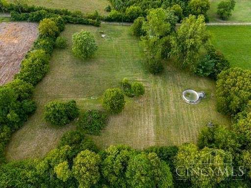 2.58 Acres of Residential Land with Home for Sale in St. Clair Township, Ohio