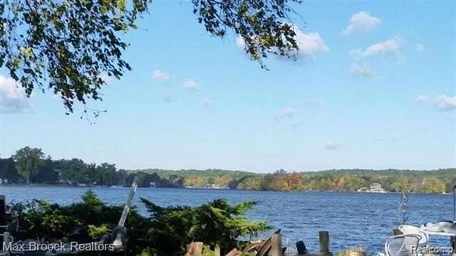 3.34 Acres of Land for Sale in White Lake, Michigan