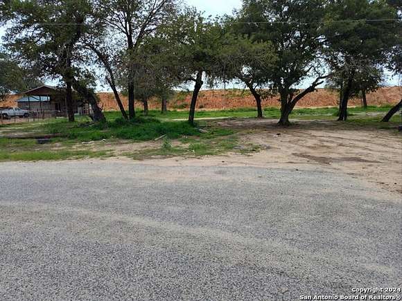 1.026 Acres of Residential Land for Sale in Poteet, Texas