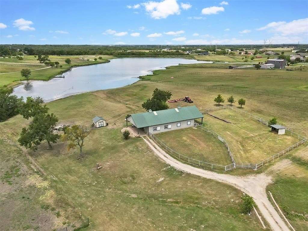 7.78 Acres of Land with Home for Sale in Rockwall, Texas