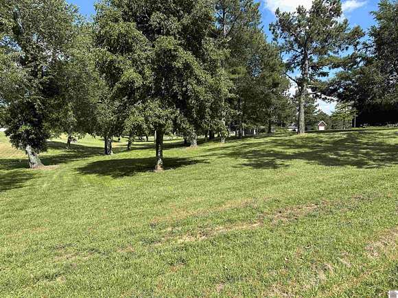 0.75 Acres of Residential Land for Sale in Murray, Kentucky