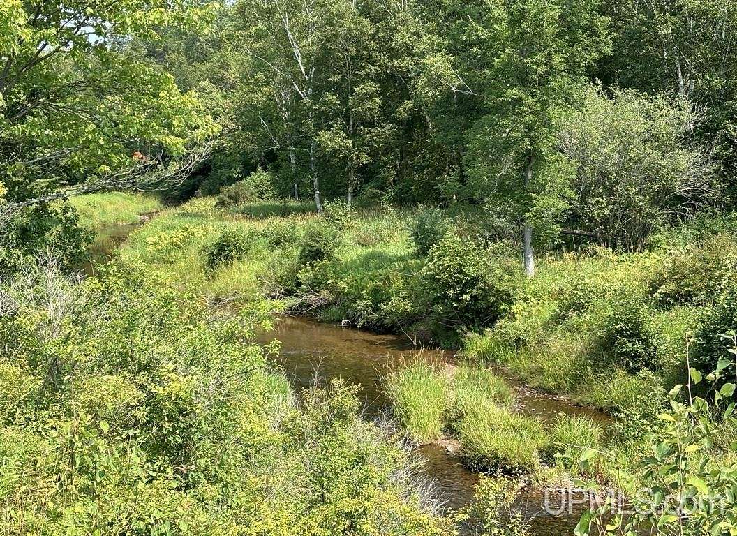 1.1 Acres of Residential Land for Sale in Houghton, Michigan