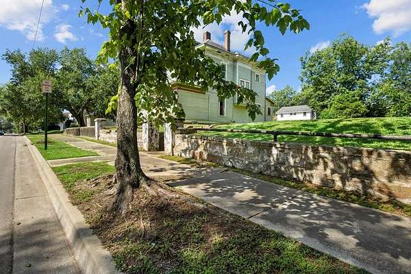 0.37 Acres of Land for Sale in Laurel, Mississippi
