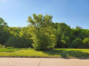 0.26 Acres of Residential Land for Sale in Manitowoc, Wisconsin