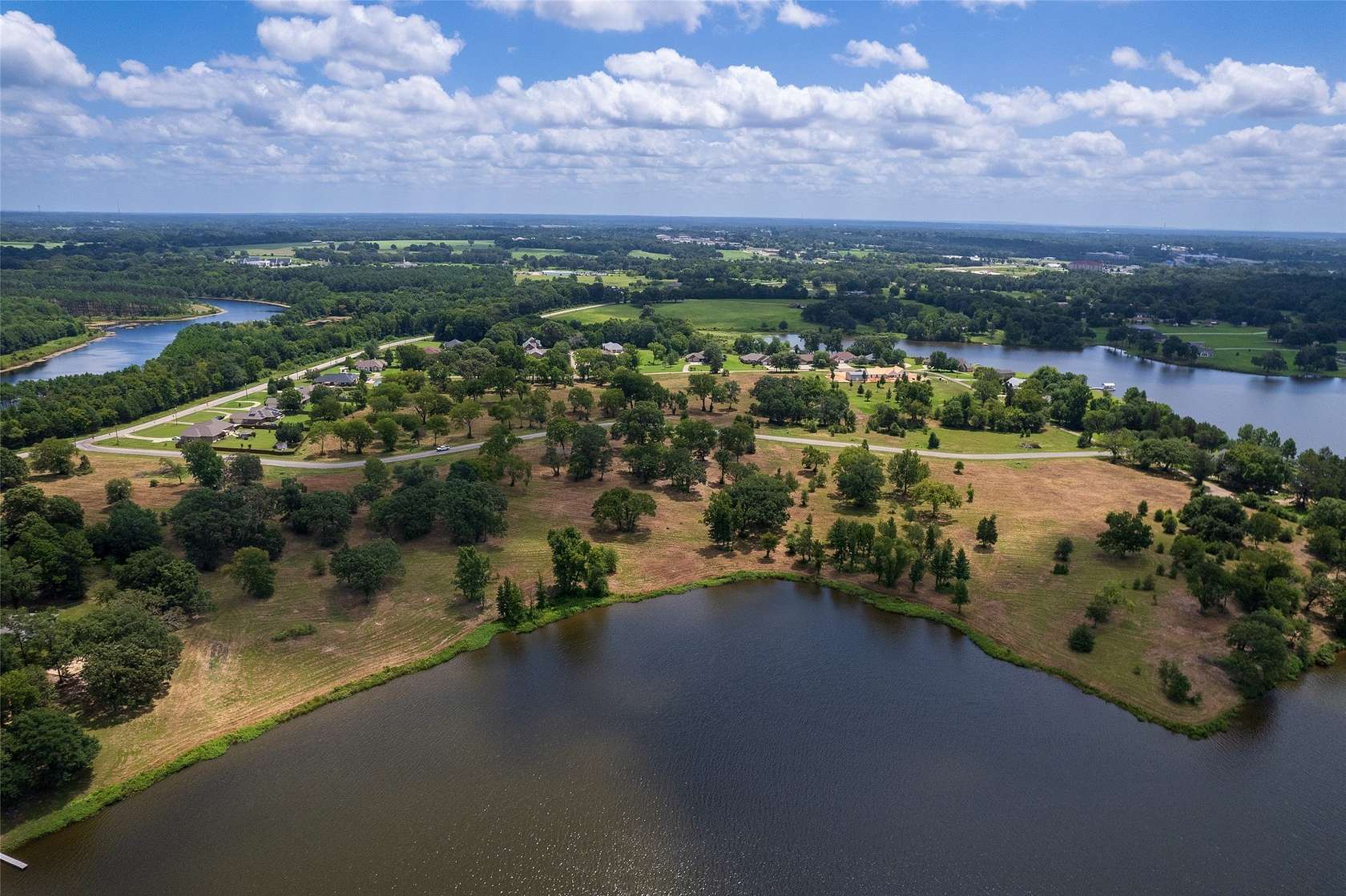 1.1 Acres of Residential Land for Sale in Mount Pleasant, Texas