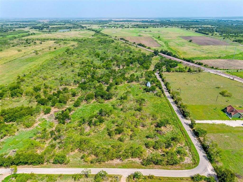 40 Acres of Land for Sale in Ennis, Texas