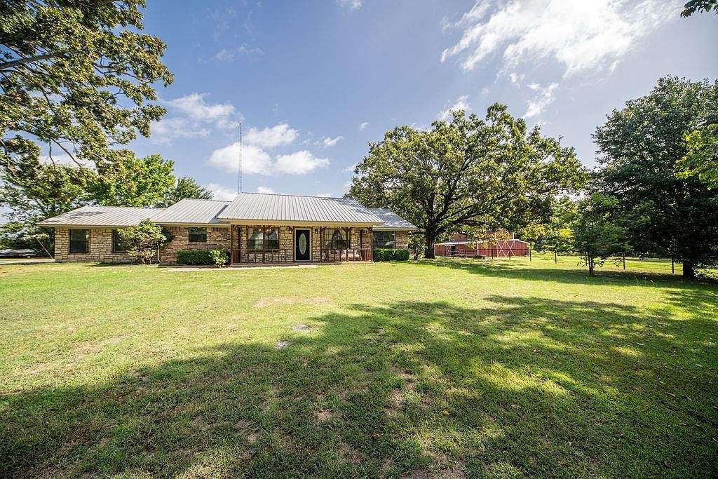 20.3 Acres of Land with Home for Sale in Lake Creek, Texas