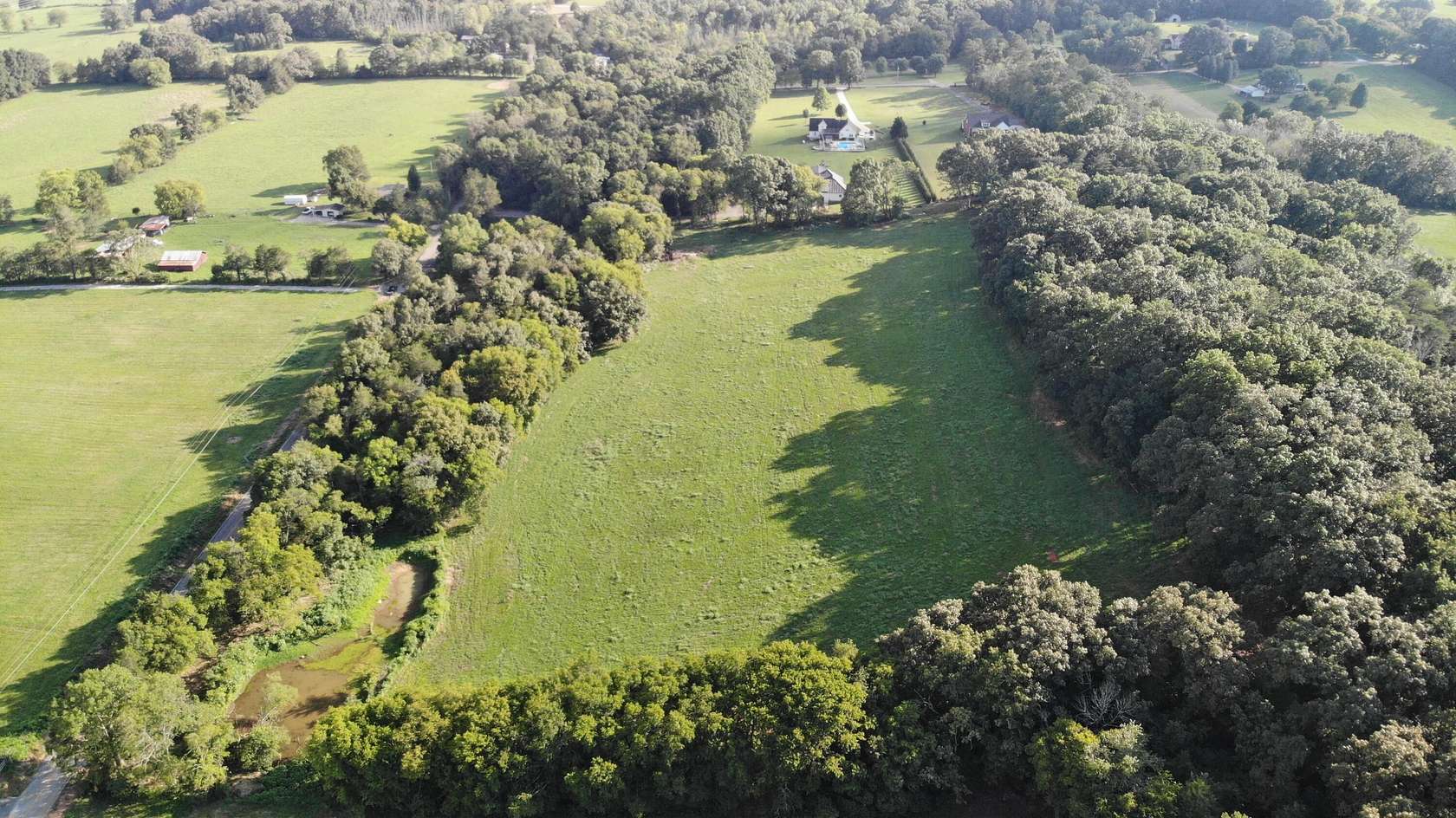 17.7 Acres of Land for Sale in Ooltewah, Tennessee