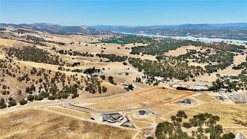 4.01 Acres of Mixed-Use Land for Sale in Bradley, California