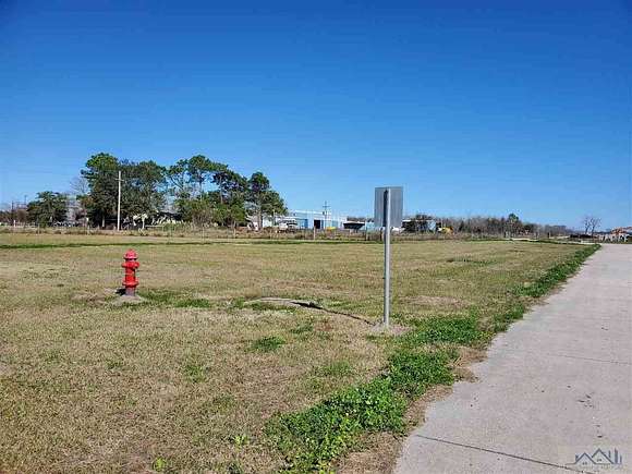 0.8 Acres of Commercial Land for Sale in Larose, Louisiana