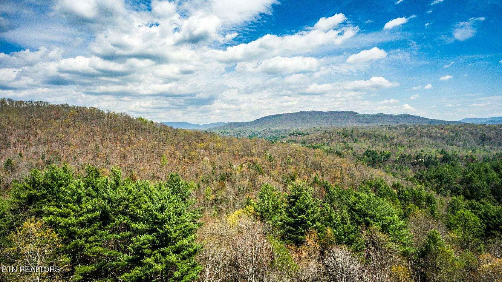 3.89 Acres of Residential Land for Sale in Harriman, Tennessee