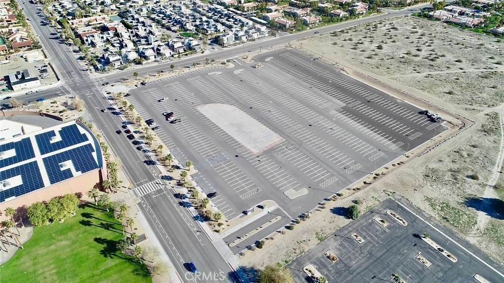 4.48 Acres of Land for Sale in Palm Springs, California