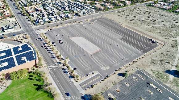 4.48 Acres of Land for Sale in Palm Springs, California