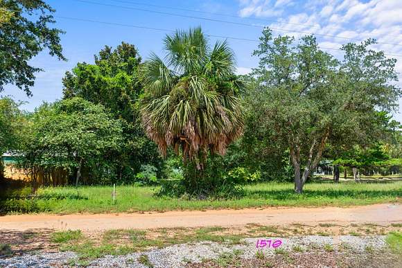 0.04 Acres of Residential Land for Sale in Gulf Breeze, Florida