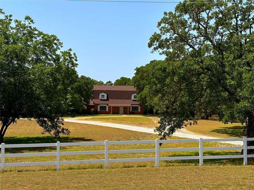 10 Acres of Residential Land with Home for Sale in Bowie, Texas