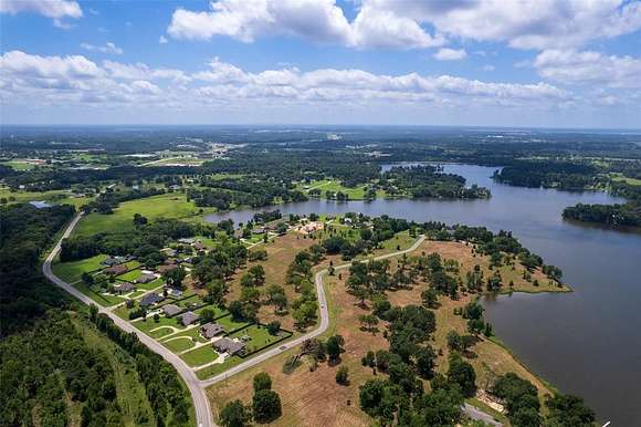 1.158 Acres of Residential Land for Sale in Mount Pleasant, Texas