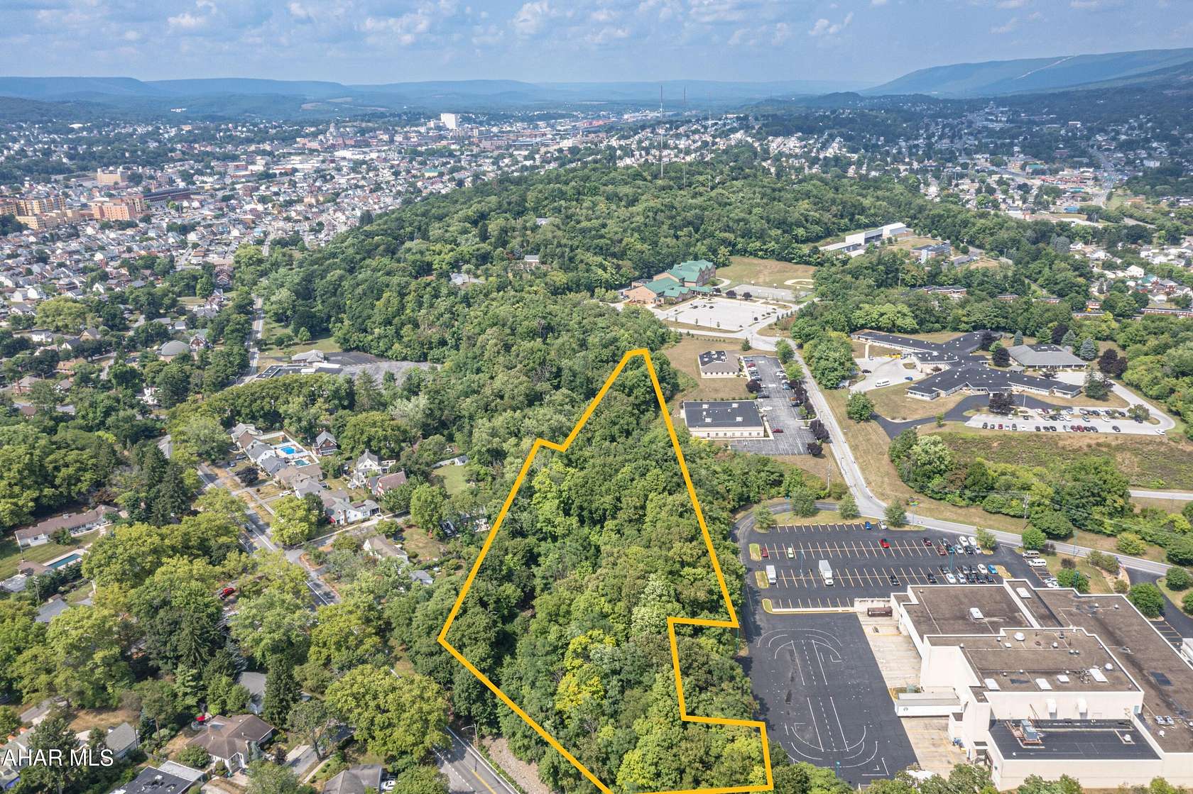 2.5 Acres of Residential Land for Sale in Altoona, Pennsylvania