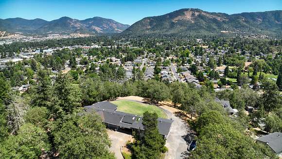 3.35 Acres of Residential Land with Home for Sale in Grants Pass, Oregon