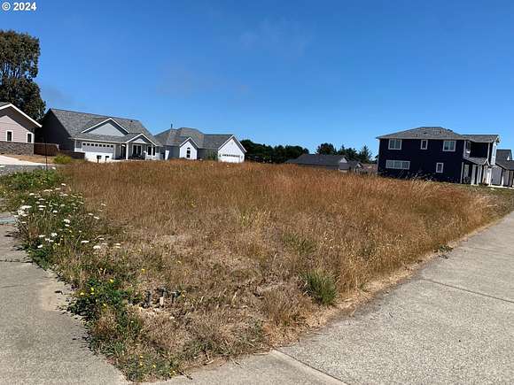 0.16 Acres of Residential Land for Sale in Bandon, Oregon