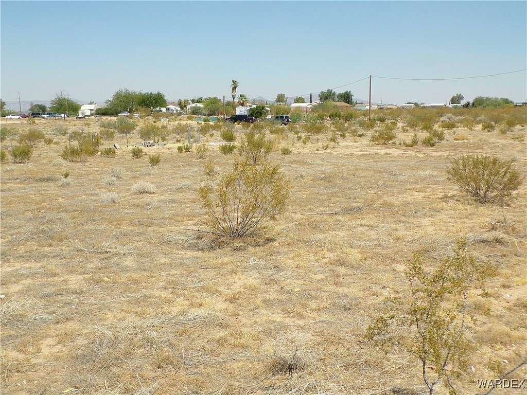 2.2 Acres of Residential Land for Sale in Golden Valley, Arizona