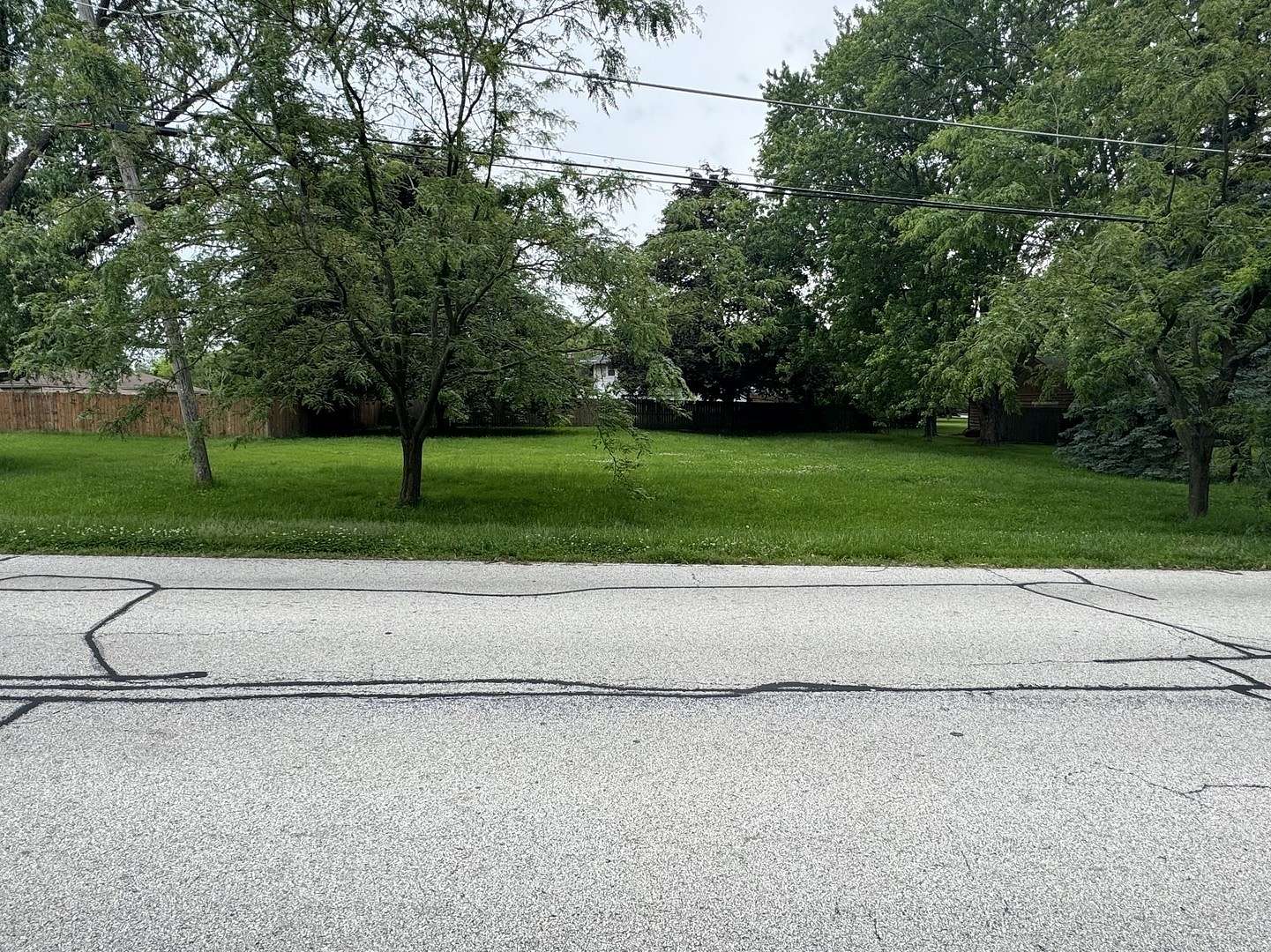 0.25 Acres of Residential Land for Sale in Gurnee, Illinois