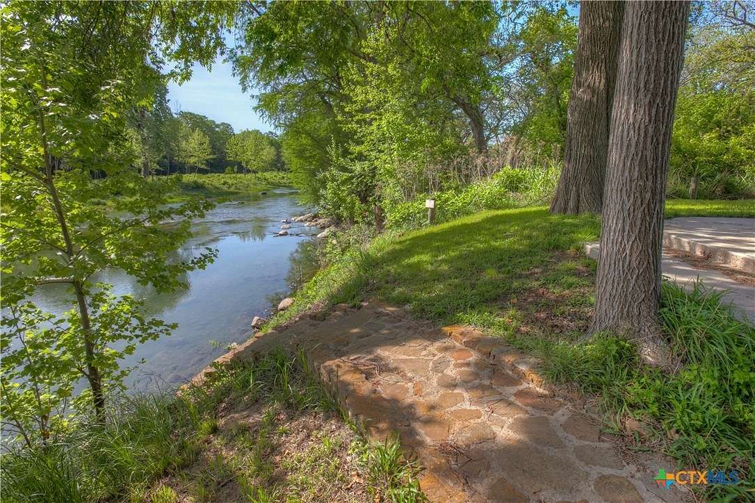 0.953 Acres of Residential Land for Sale in New Braunfels, Texas