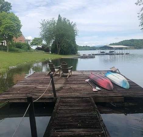 1 Acre of Residential Land for Sale in Hiawassee, Georgia
