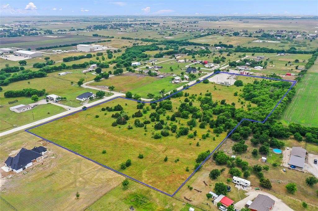 13.757 Acres of Land for Sale in Ponder, Texas