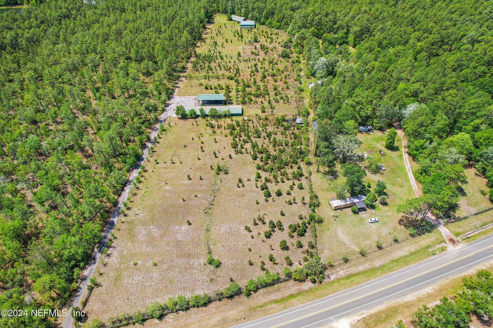 8.26 Acres of Commercial Land for Sale in Middleburg, Florida