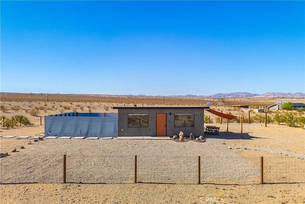 5 Acres of Improved Residential Land for Sale in Twentynine Palms, California