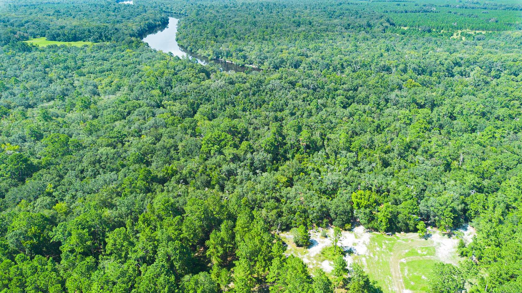 5 Acres of Land for Sale in Branford, Florida