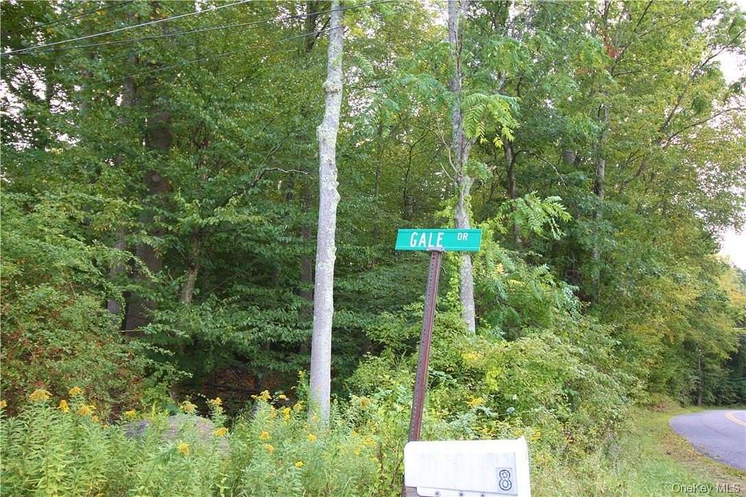 4.85 Acres of Residential Land for Sale in Mahopac, New York