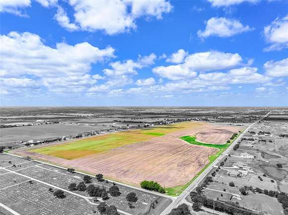 136 Acres of Land for Sale in Caddo Mills, Texas