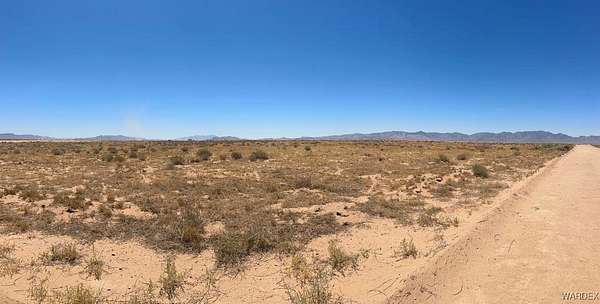 5 Acres of Land for Sale in Kingman, Arizona